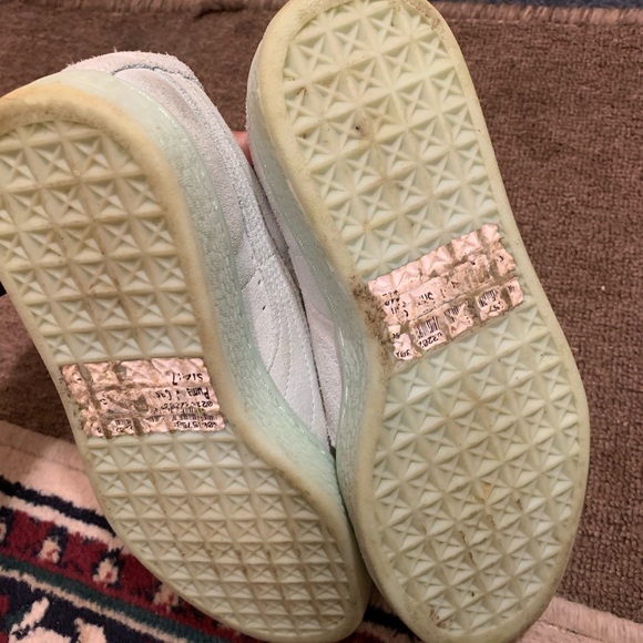 PUMA SUADE TEAL/size 7/GREAT COLOR - Picture 8 of 10